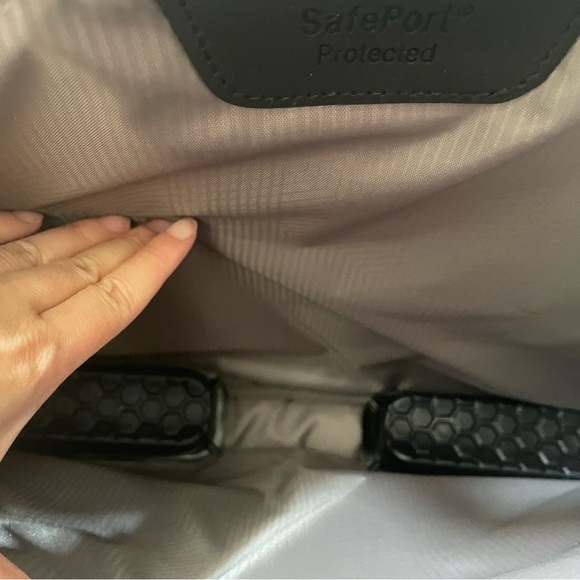 Laptop bag - Picture 6 of 9